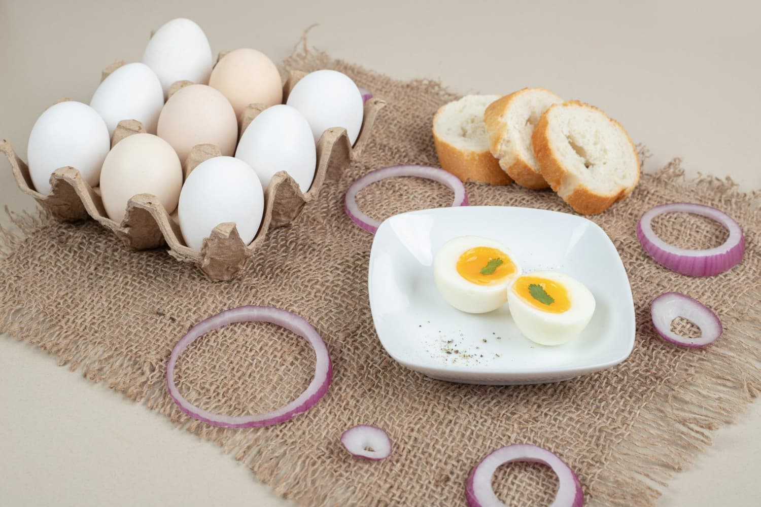 Manfaat Telur Asin: Gizi, Kadar Garam, dan Batas Aman Konsumsinya