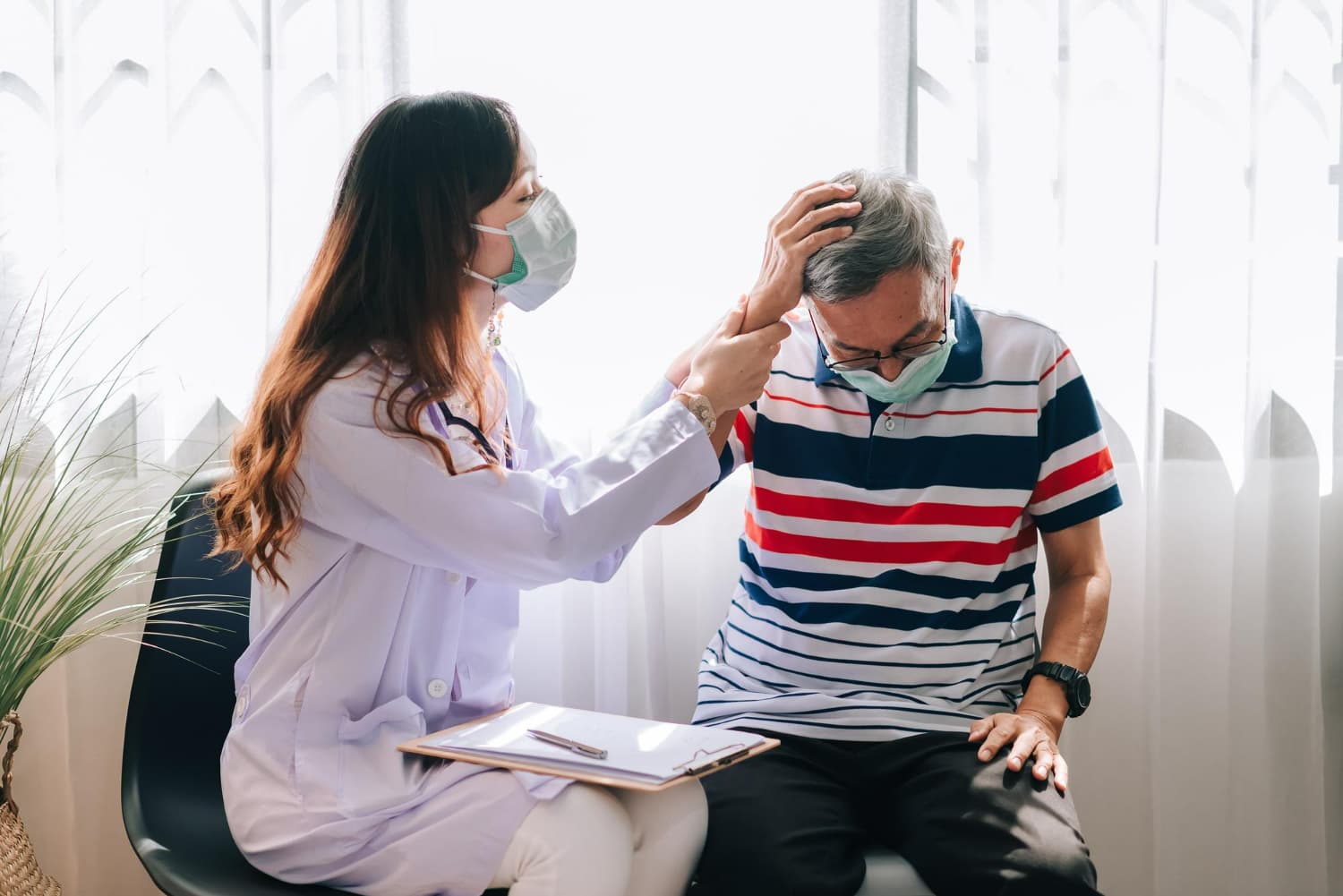 Cara Meredakan Sakit Kepala Sesuai Jenisnya dan Kapan Perlu ke Dokter