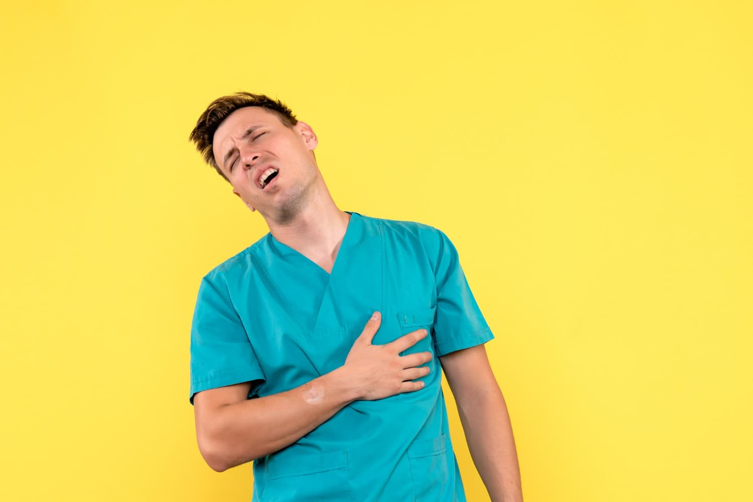 Hernia Diafragma: Gejala, Penyebab, dan Pengobatan