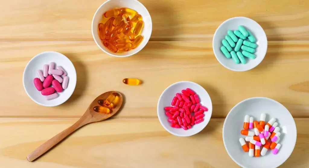 Bingung Bedain Vitamin, Multivitamin, dan Suplemen? Cari Tahu di Sini!