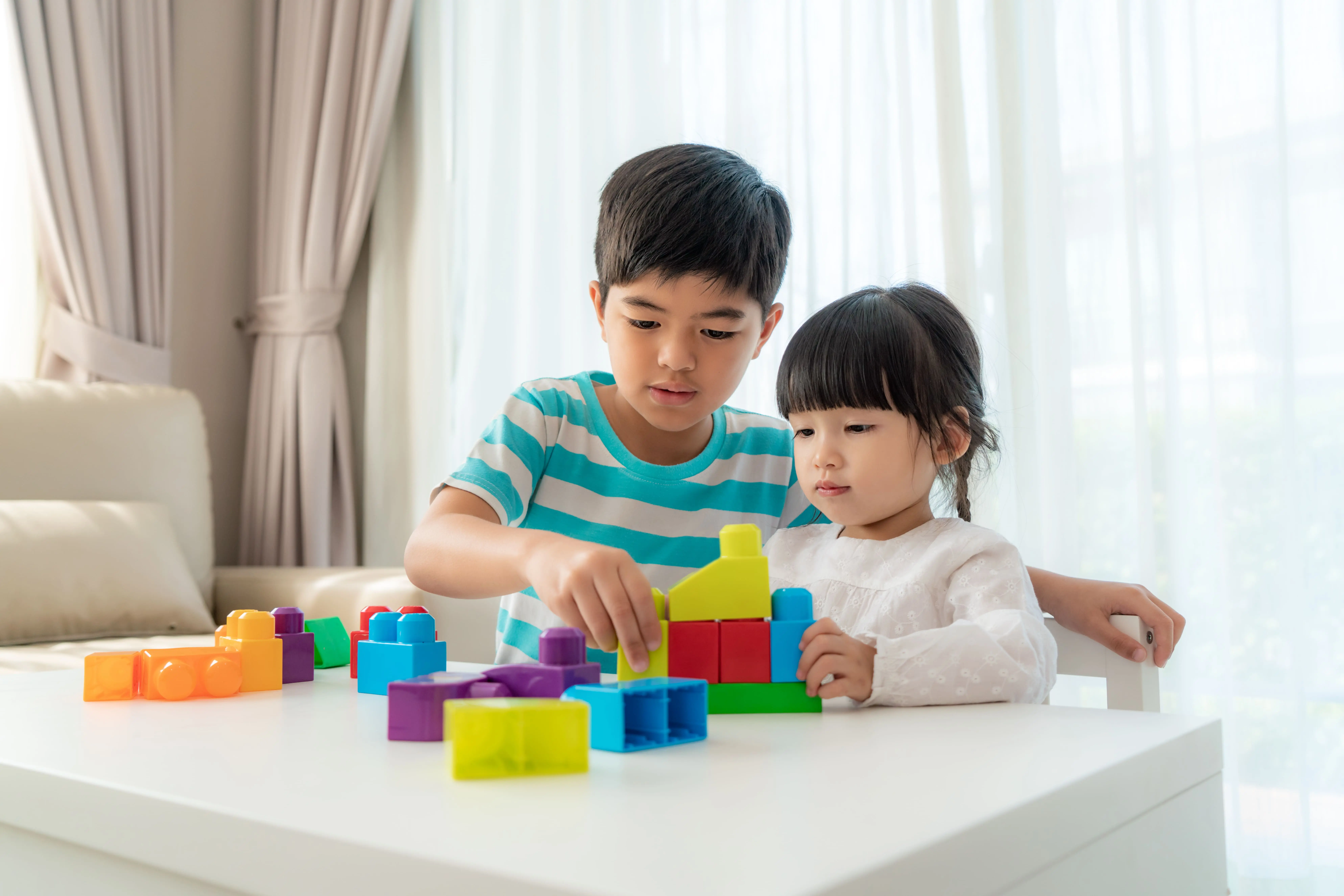Terapi Okupasi untuk Anak: Manfaat, Biaya, dan Contohnya