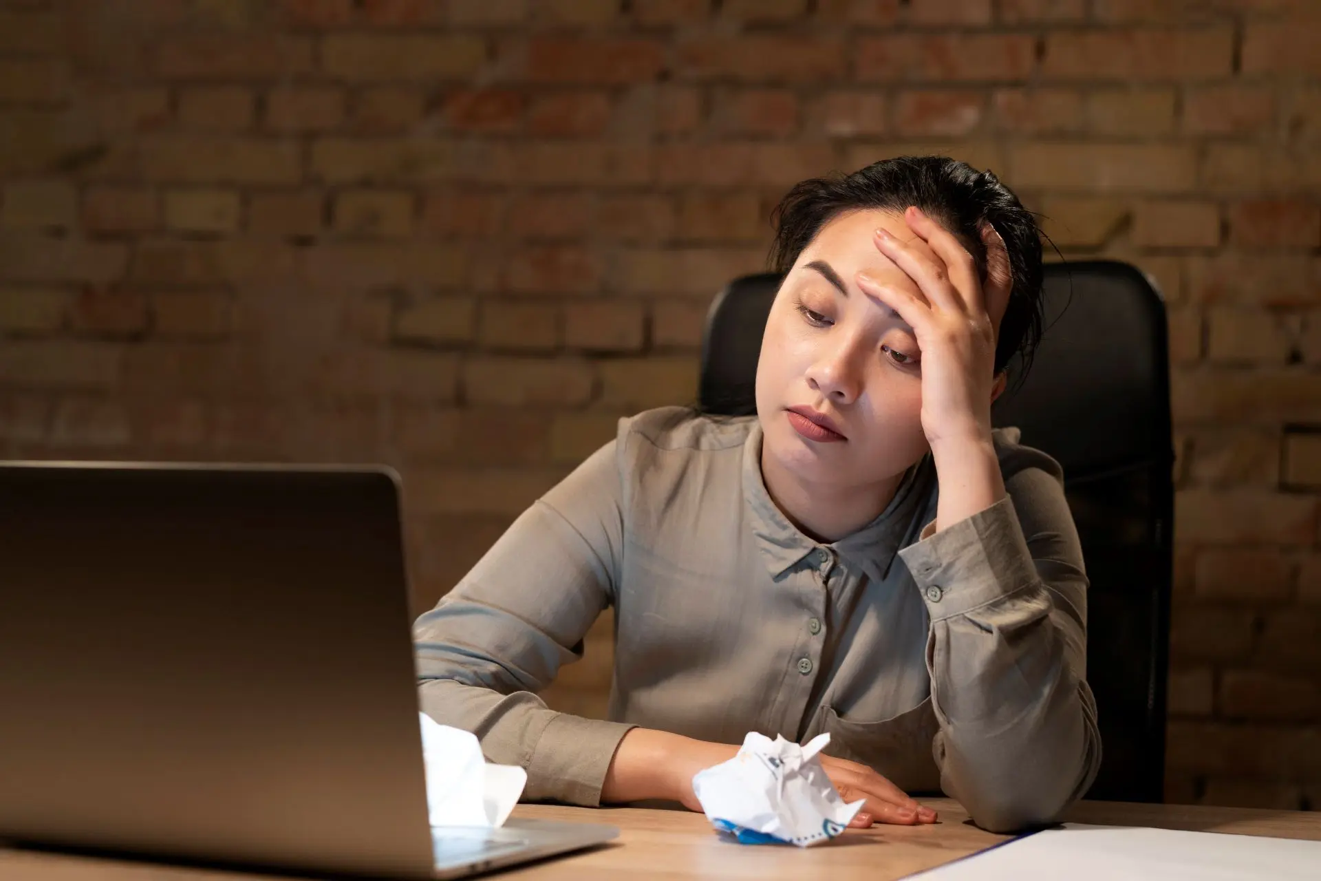 Workaholic Wajib Baca! Ini 5 Tanda Tubuh Butuh Booster Vitamin